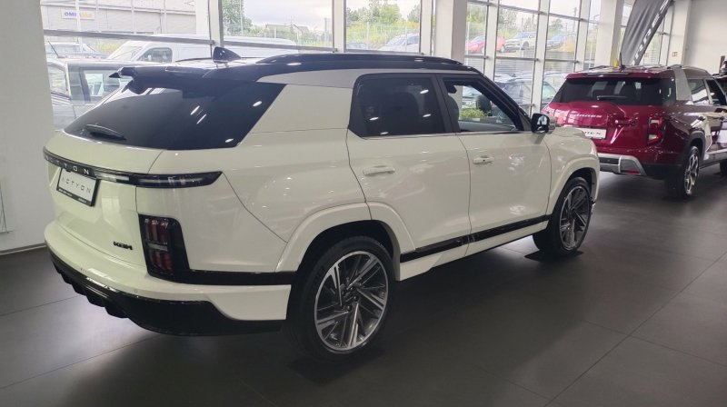 ACTYON AWD AT